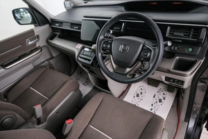 Минивэн Honda Stepwgn 2021 года, 2579000 рублей, Красноярск