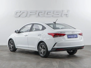 Седан Hyundai Solaris 2020 года, 1477077 рублей, Москва