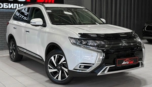 Внедорожник Mitsubishi Outlander 2021 года, 2850000 рублей, Красноярск