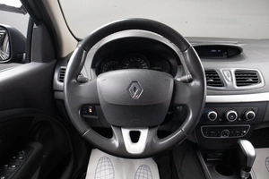 Седан Renault Fluence 2012 года, 499000 рублей, Оренбург