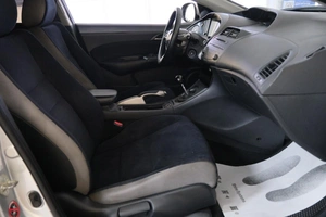 Хетчбэк Honda Civic 2007 года, 719000 рублей, Омск