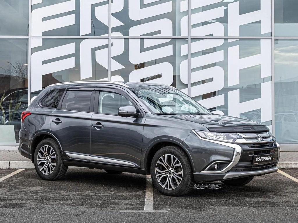 Внедорожник Mitsubishi Outlander 2018 года, 2210000 рублей, Краснодар