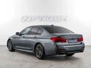 Седан BMW 5 серия 2020 года, 3499999 рублей, Москва