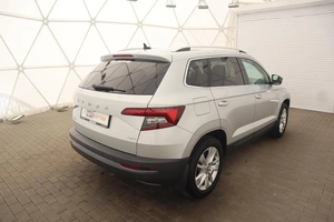 Внедорожник Skoda Karoq 2021 года, 2700000 рублей, Орёл
