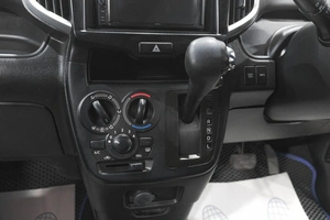 Минивэн Suzuki Solio 2017 года, 929000 рублей, Новокузнецк