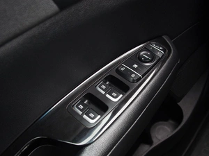 Седан Kia Optima 2017 года, 2370000 рублей, Владимир