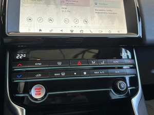 Седан Jaguar XE 2019 года, 2730000 рублей, Уфа