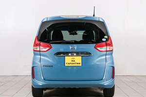 Минивэн Honda Freed 2019 года, 1499000 рублей, Красноярск
