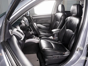 Внедорожник Mitsubishi Outlander 2007 года, 1255000 рублей, Красный Пахарь