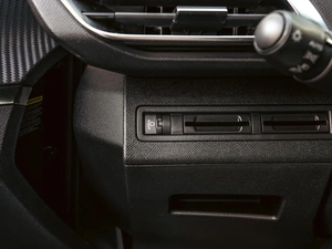 Внедорожник Peugeot 5008 2020 года, 2430000 рублей, Краснодар