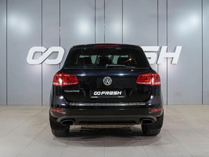 Внедорожник Volkswagen Touareg 2012 года, 1799000 рублей, Воронеж