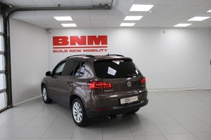 Внедорожник Volkswagen Tiguan 2015 года, 1600000 рублей, Смоленск