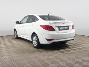 Седан Hyundai Solaris 2016 года, 1298900 рублей, Казань