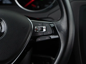 Седан Volkswagen Jetta 2016 года, 1577077 рублей, Москва