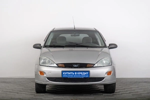 Хетчбэк Ford Focus 2001 года, 229000 рублей, Томск