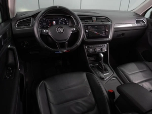Внедорожник Volkswagen Tiguan 2017 года, 1774000 рублей, Воронеж