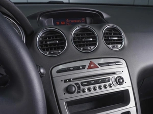 Седан Peugeot 408 2013 года, 770000 рублей, Ростов-на-Дону