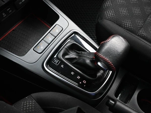 Седан Kia Rio 2018 года, 1499000 рублей, Кирилловка