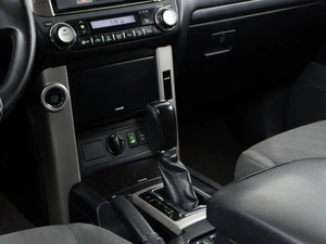 Внедорожник Toyota Land Cruiser Prado 2011 года, 2377077 рублей, Москва