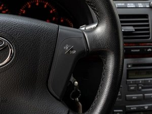 Седан Toyota Avensis 2004 года, 678000 рублей, Краснодар