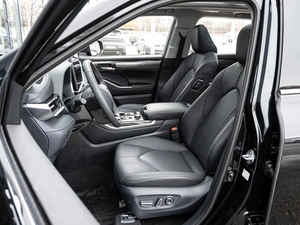 Внедорожник Toyota Highlander 2025 года, 6300000 рублей, Краснодар