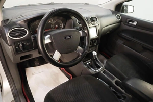 Хетчбэк Ford Focus 2007 года, 499000 рублей, Челябинск