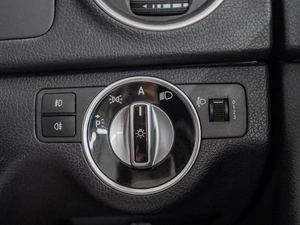 Седан Mercedes-benz C-класс 2011 года, 1400000 рублей, Красноярск