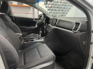 Внедорожник Kia Sportage 2018 года, 1680000 рублей, Ярославль