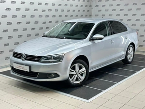 Седан Volkswagen Jetta 2013 года, 985000 рублей, Красноярск