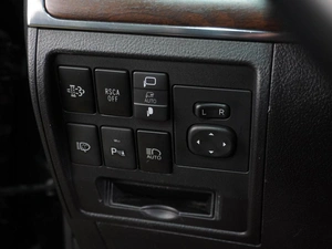 Внедорожник Toyota Land Cruiser 2018 года, 6100000 рублей, Воронеж