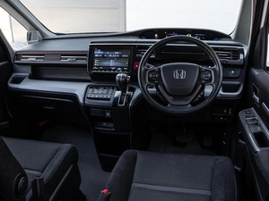 Минивэн Honda Stepwgn Spada 2019 года, 2395000 рублей, Краснодар