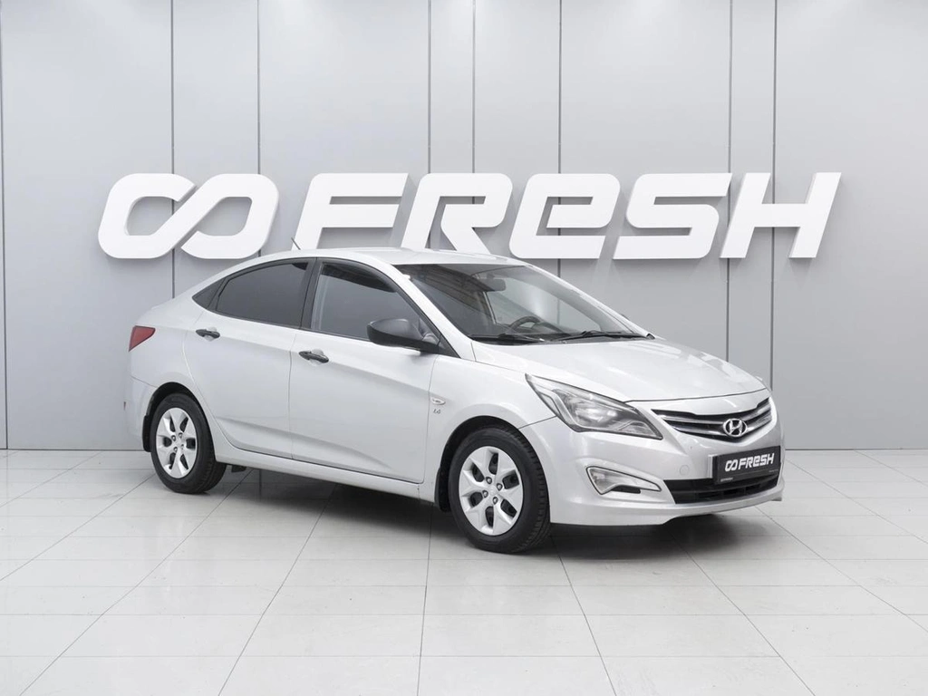 Седан Hyundai Solaris 2014 года, 1050000 рублей, Ростов-на-Дону