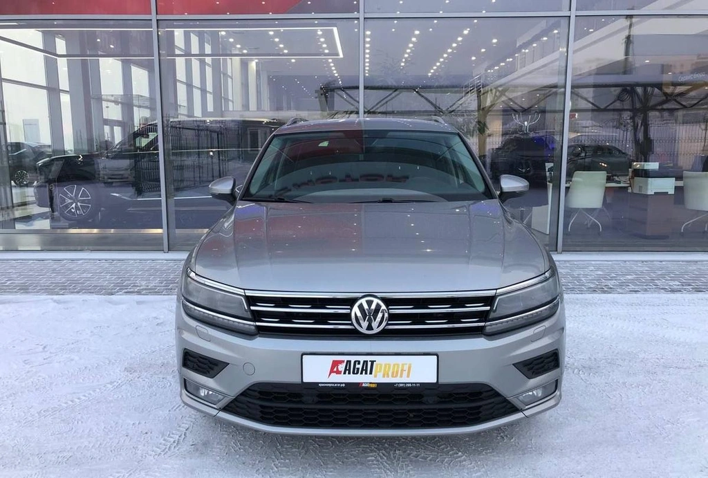 Внедорожник Volkswagen Tiguan 2019 года, 2795000 рублей, Солонцы
