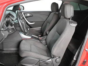 Хетчбэк Opel Astra GTC 2012 года, 1179000 рублей, Ростов-на-Дону