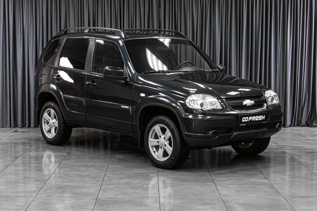 Внедорожник Chevrolet Niva 2013 года, 599000 рублей, Тюмень