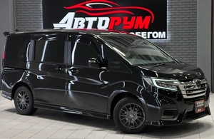 Минивэн Honda Stepwgn Spada 2021 года, 3037000 рублей, Красноярск