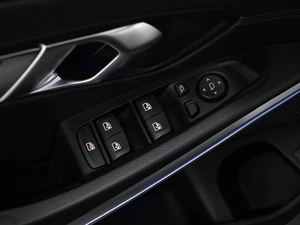 Седан BMW 3 серия 2019 года, 2977077 рублей, Москва