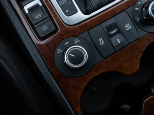 Внедорожник Volkswagen Touareg 2013 года, 2499000 рублей, Большой Сочи