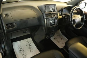 Минивэн Toyota Gaia 2001 года, 739000 рублей, Омск