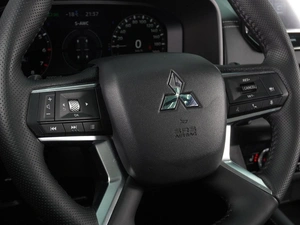 Внедорожник Mitsubishi Outlander 2022 года, 3819000 рублей, Воронеж