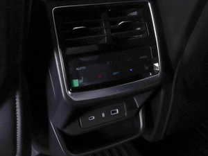 Внедорожник Geely Monjaro 2025 года, 4450000 рублей, Ростов-на-Дону