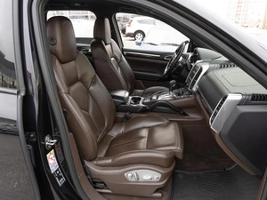 Внедорожник Porsche Cayenne 2015 года, 3849000 рублей, Саратов