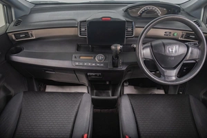 Минивэн Honda Freed 2012 года, 1199000 рублей, Томск