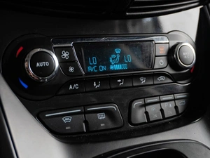 Внедорожник Ford Kuga 2013 года, 1110000 рублей, Тюмень