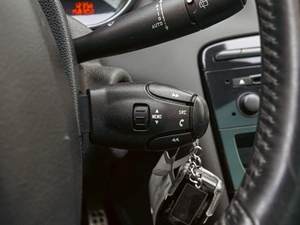 Хетчбэк Peugeot 308 2012 года, 680000 рублей, Краснодар