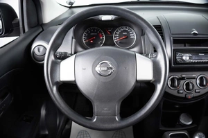 Хетчбэк Nissan Note 2013 года, 929000 рублей, Пермь