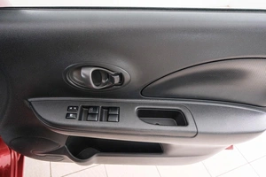 Хетчбэк Nissan March 2019 года, 799000 рублей, Красноярск