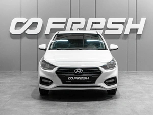 Седан Hyundai Solaris 2017 года, 1349000 рублей, Тюмень