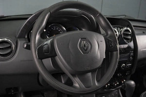 Внедорожник Renault Duster 2015 года, 1378000 рублей, Омск