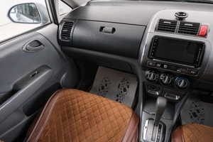 Седан Honda City 2003 года, 349000 рублей, Красноярск